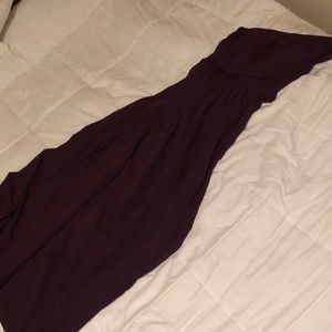 Bridesmaid Dress. Altered. 5’ 10”. Waist 27. 34B.